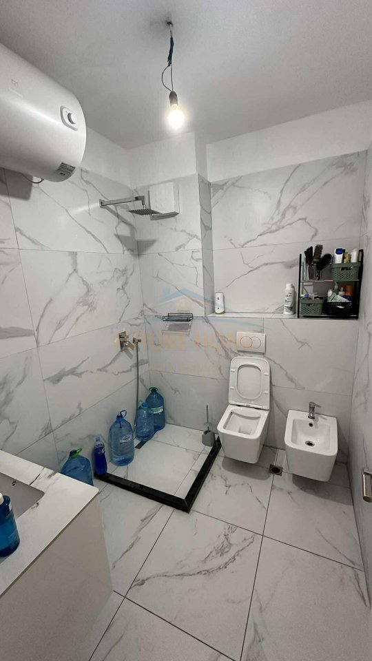 Shitet, Apartament 2+1, Astir, Unaza e Re