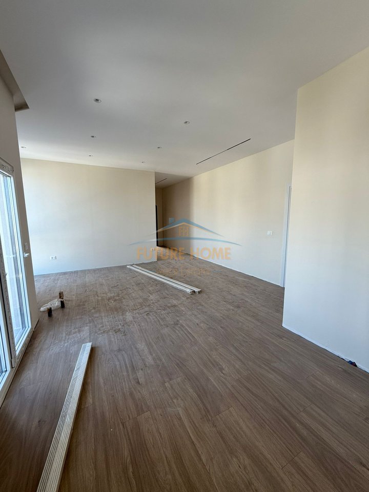 Shitet, Apartament 1+1, Ali Dem, Tiranë.