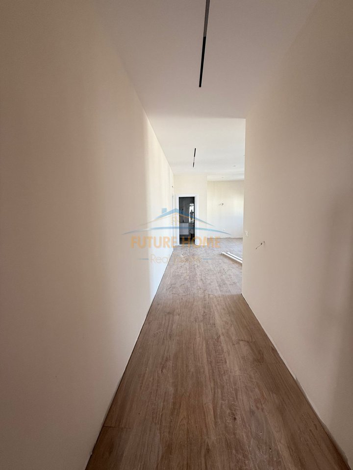 Shitet, Apartament 1+1, Ali Dem, Tiranë.