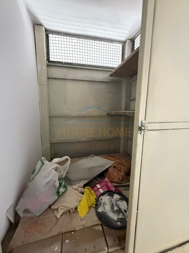 For sale, 2+1 Apartment, Neighborhood 4, Korçë