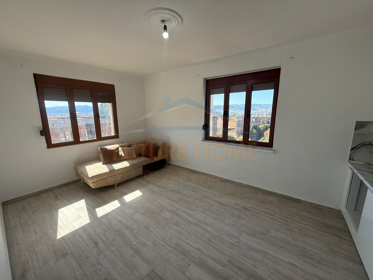 For sale, 2+1 Apartment, Neighborhood 4, Korçë