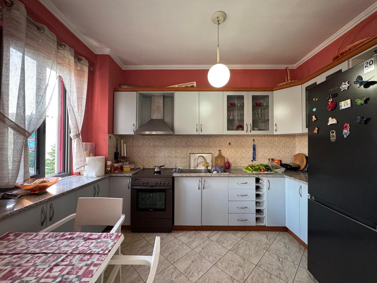 Shitet, Apartament 3+1+2, Kompleksi Grand,  Ali Demi , Tiranë.