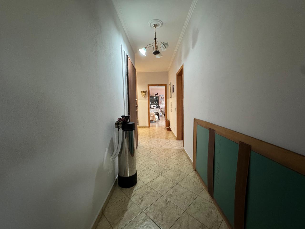 Shitet, Apartament 3+1+2, Kompleksi Grand,  Ali Demi , Tiranë.