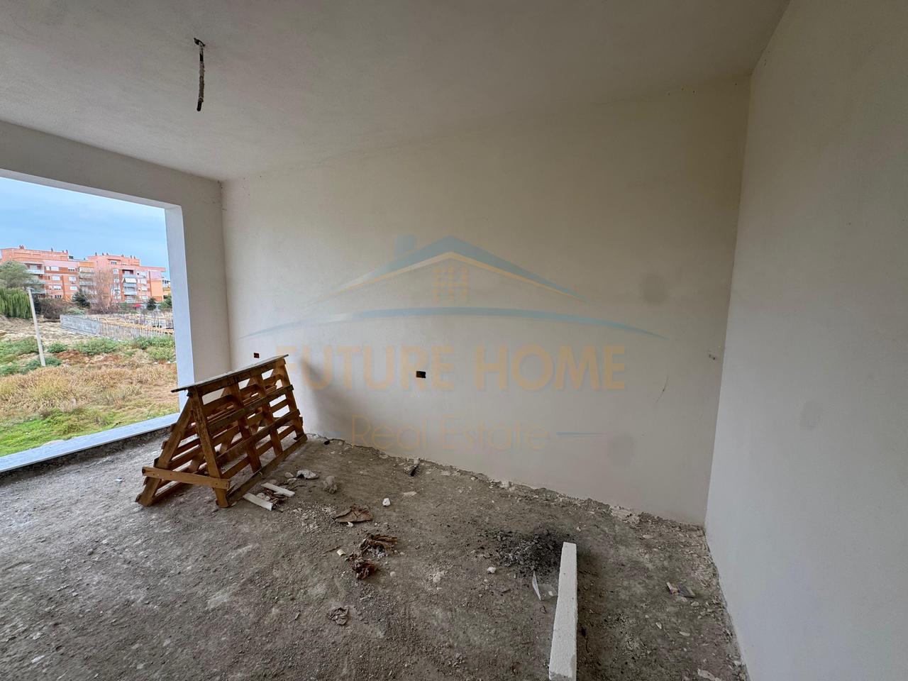 For sale, 1+1 Apartment, Mali i Robit, Durres