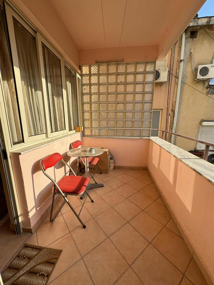 Qira, Apartament 1+1, Sheshi Wilson