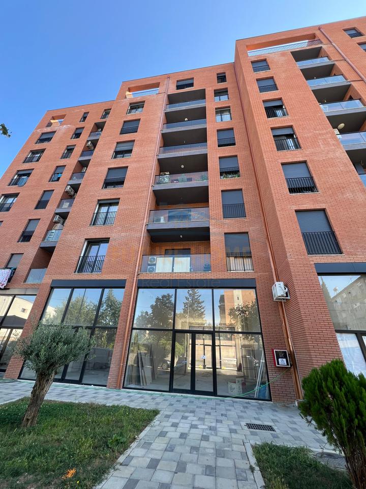 In vendita, appartamento 2+1, Porcelan, Tirana