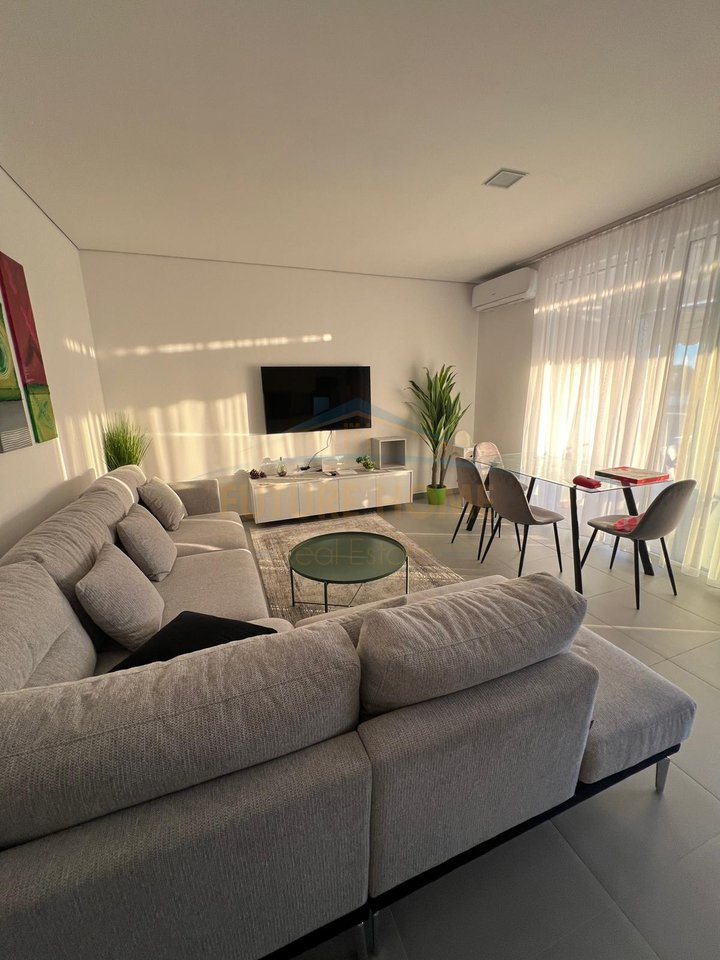 For sale, 2+1 Apartment, San Pietro, Gjiri i Lalezit