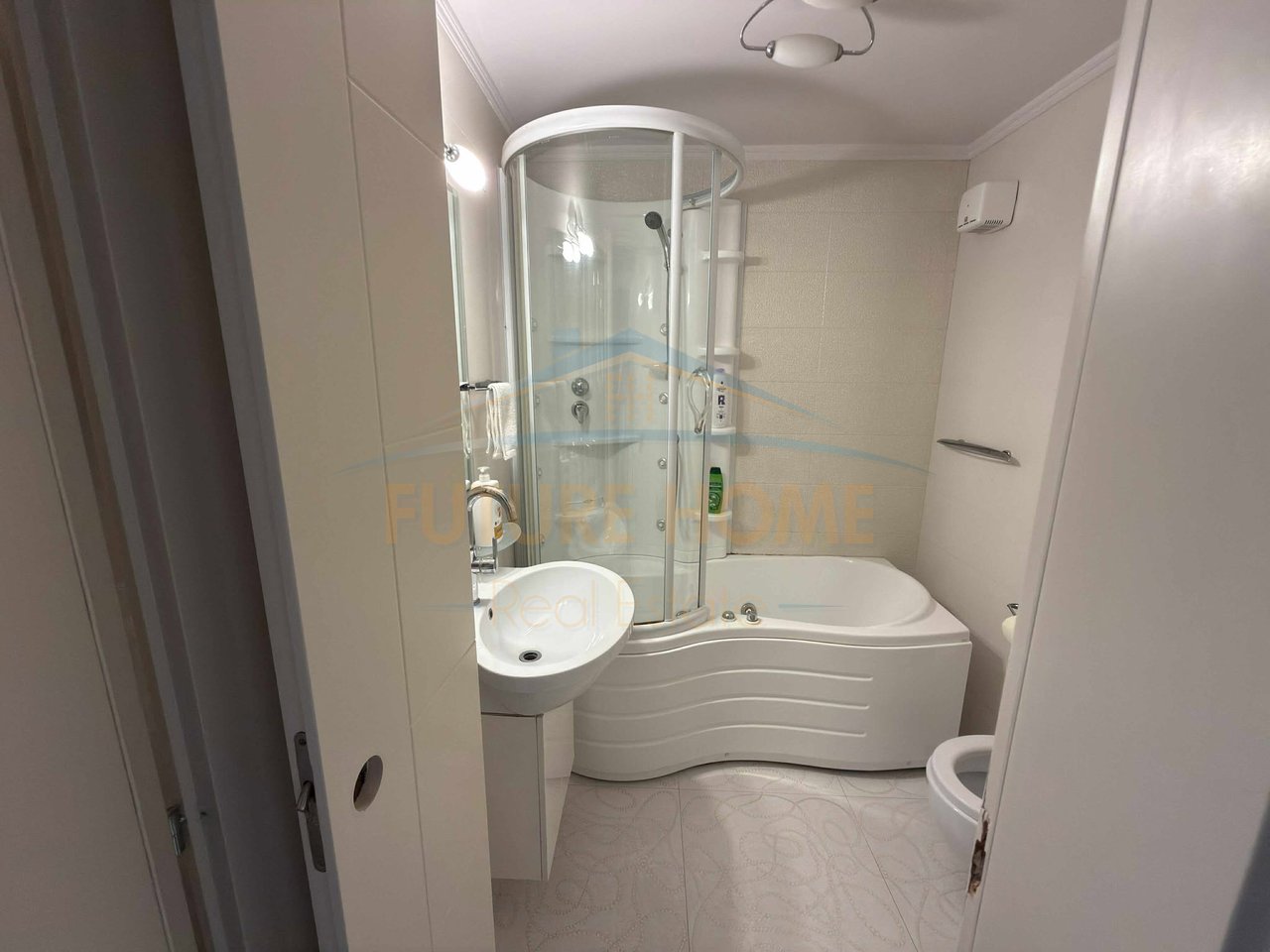 Affitto Villa, Kodra e Diellit, Tirana