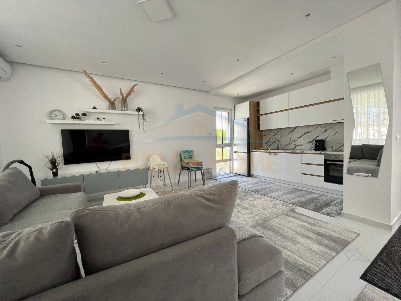 For sale, Apartment 2+1+2, San Pietro, Gjirii Lalezit