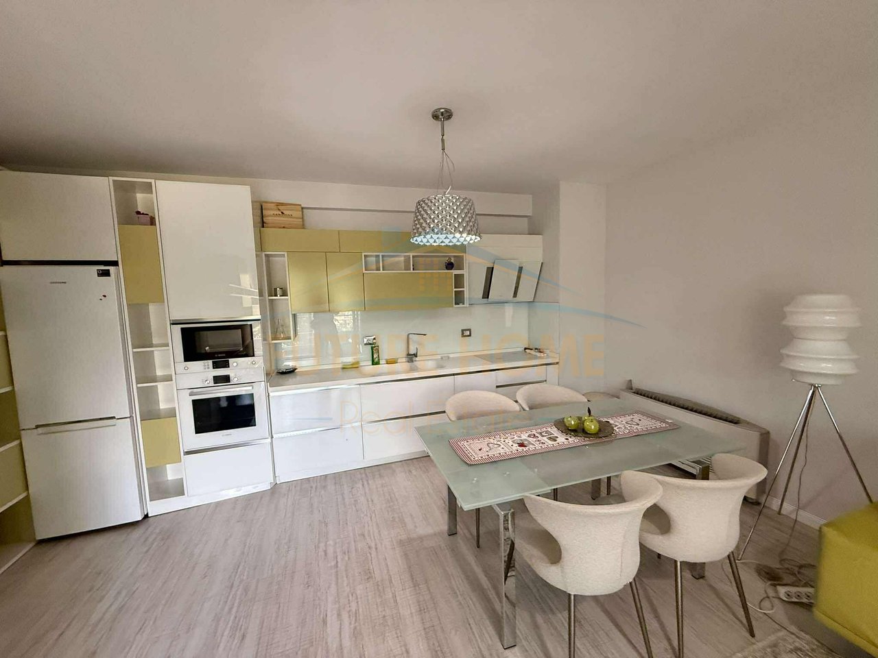 Qera, Apartament 2+1 Kompleksi Nobis, Tiranë