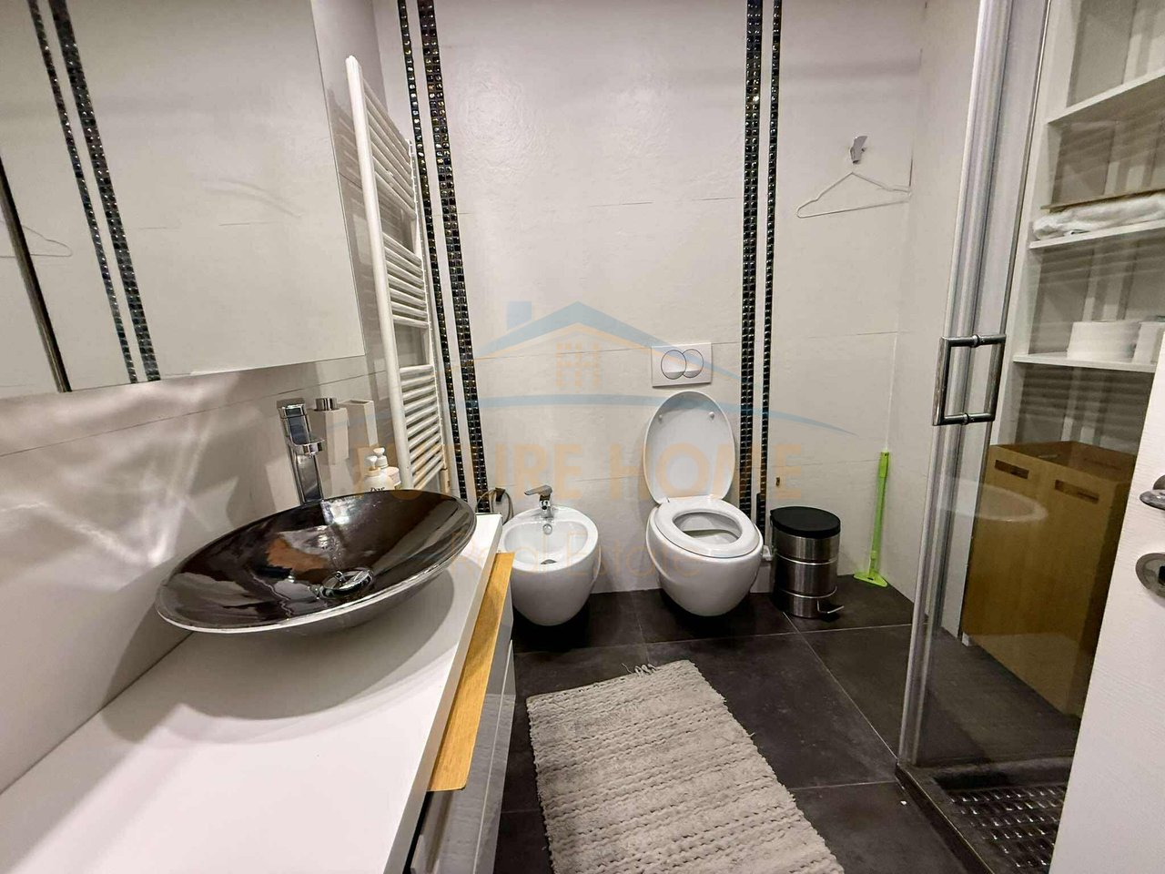 Qera, Apartament 2+1 Kompleksi Nobis, Tiranë