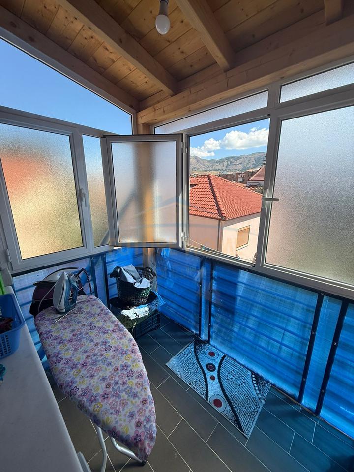 For sale, Apartment 2+1+2, Neighborhood 16, Korçë.