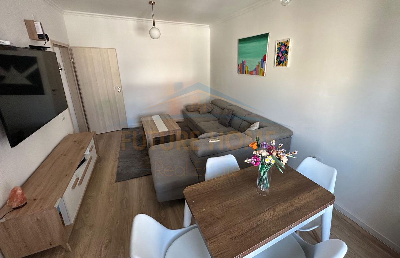 For sale, 1+1 Apartment Myslym Shyri, Tirana.
