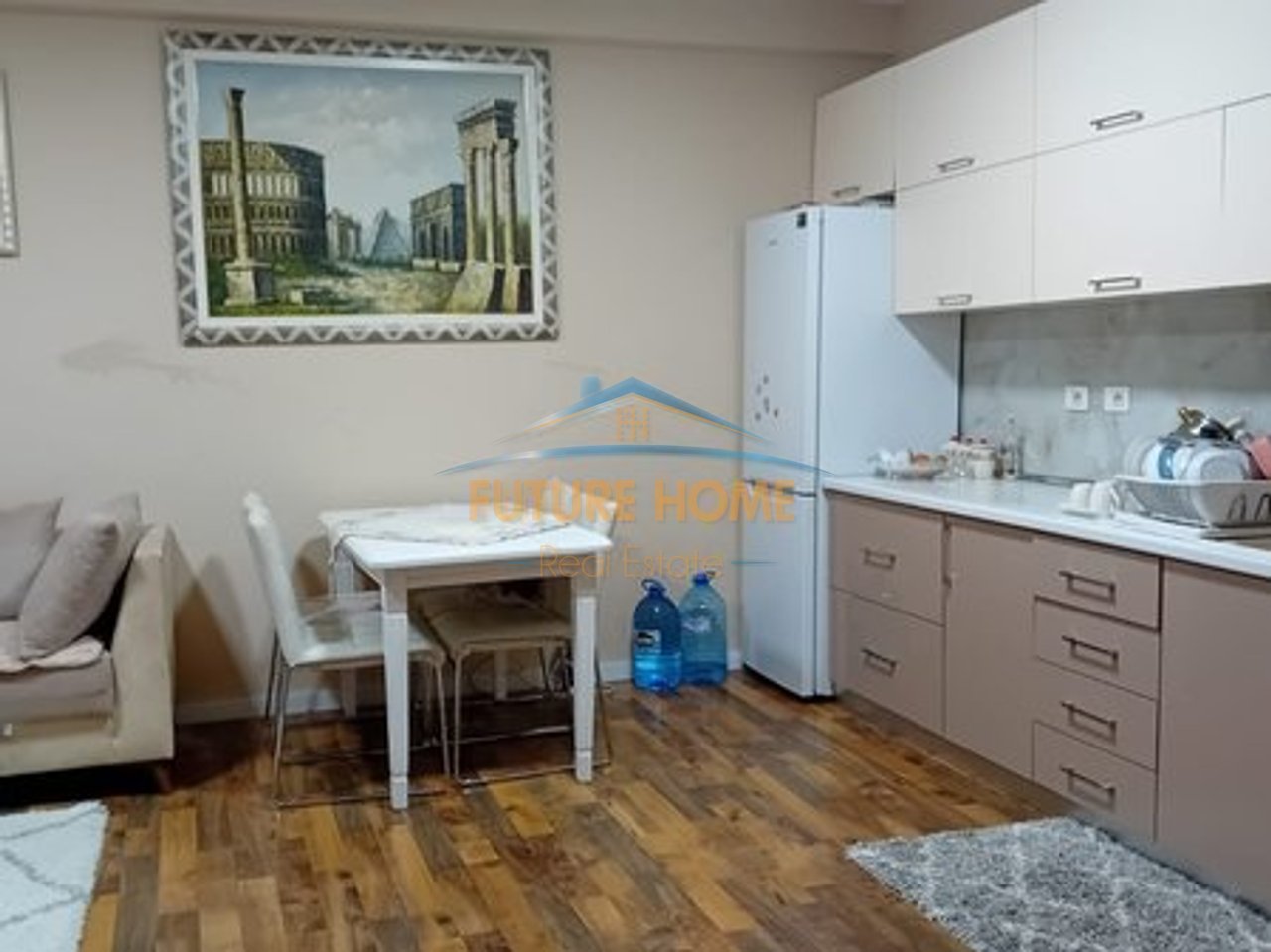 In vendita, appartamento 1+1, Shkoze, Tirana.