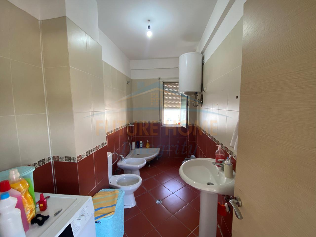 In vendita, Appartamento 2+1+2, Fresku, Tirana.