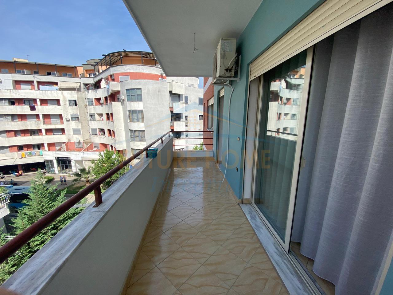 In vendita, Appartamento 2+1+2, Fresku, Tirana.