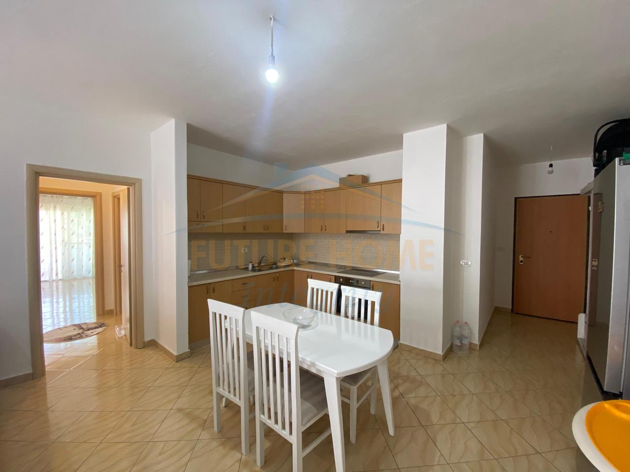 In vendita, Appartamento 2+1+2, Fresku, Tirana.