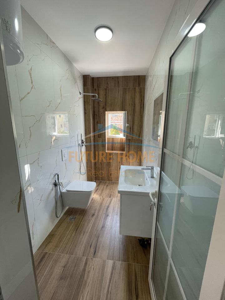 For rent, 2+1+2 Apartment, Myslym Shyri, Tirana.