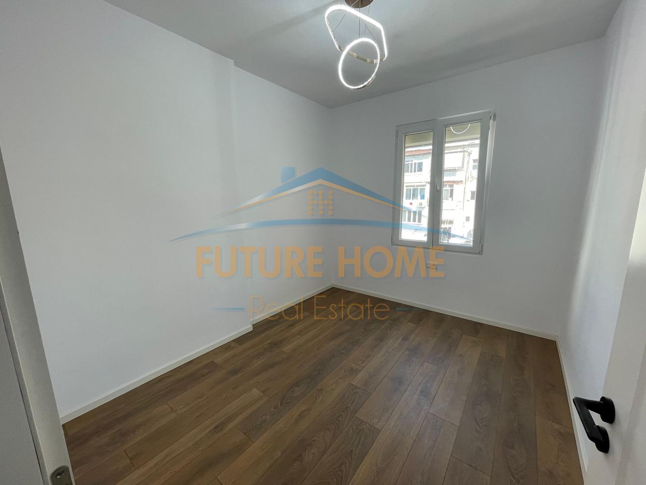 For rent, 2+1+2 Apartment, Myslym Shyri, Tirana.