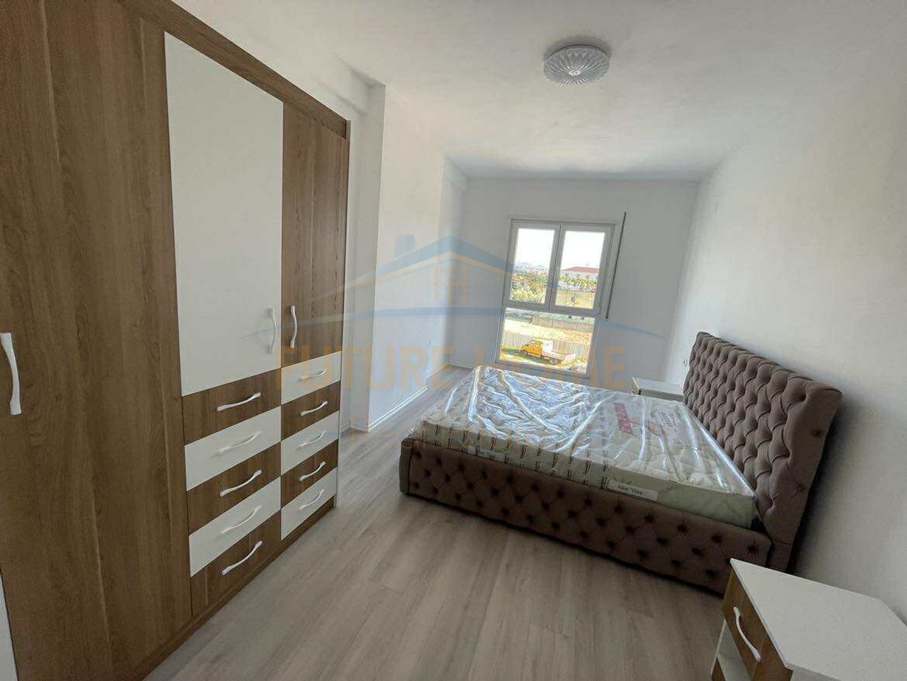 Qera , Apartament 2+1, Kamez