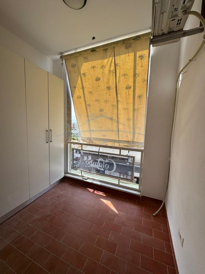 For sale, 1+1 Apartment, Oxhaku, Tirana.