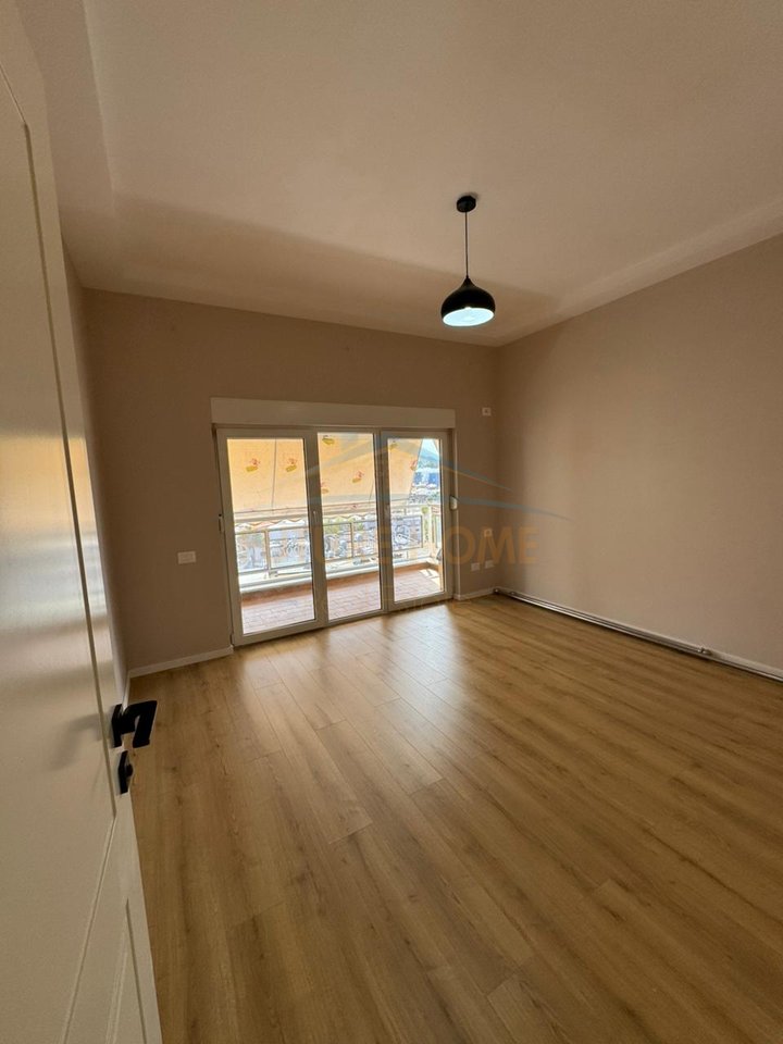 For Sale, Apartment 1+1, Oxhaku, Tirana.