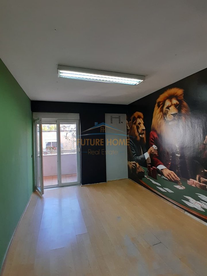 Qira, Appartamento 2+1, Piazza Willson