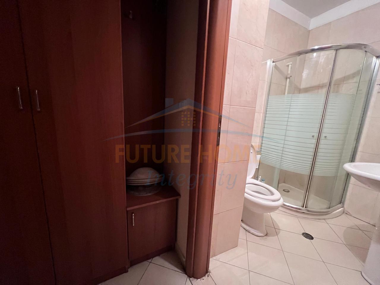For rent, 3+1+2 Apartment, Dibrës Street, Tirana.