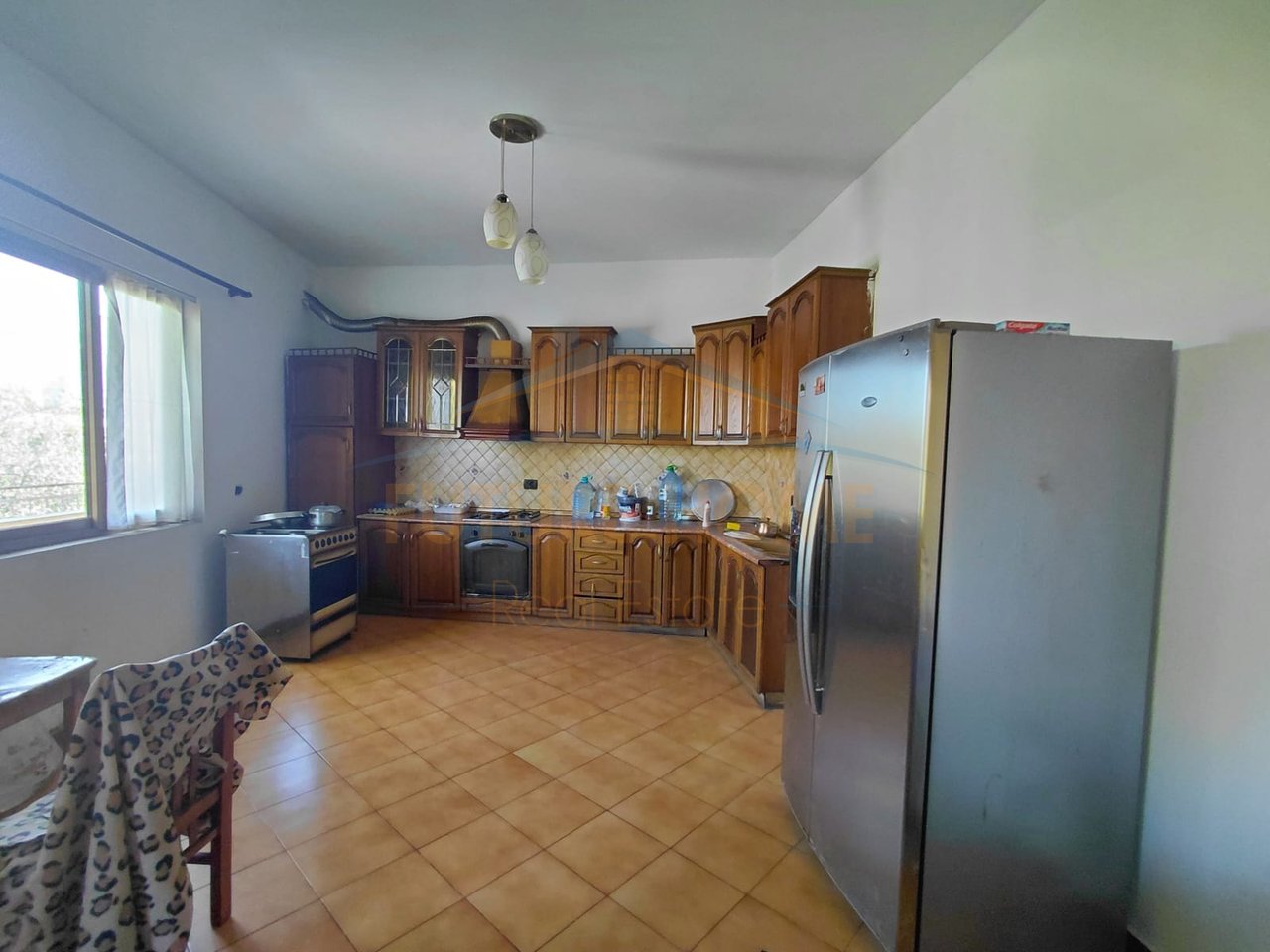For Sale, Business Unit, Kavajë