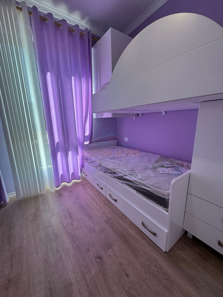 Qera, Apartament 2+1+2+Post parkimi, Myslym Shyri, Tirane.