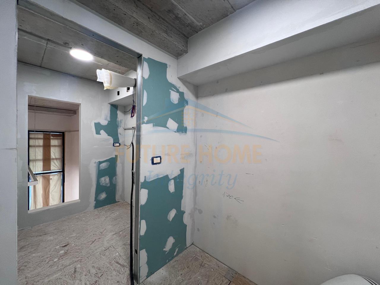 Qera, Ambient Biznesi, Rezidenca Erli, Tiranë.
