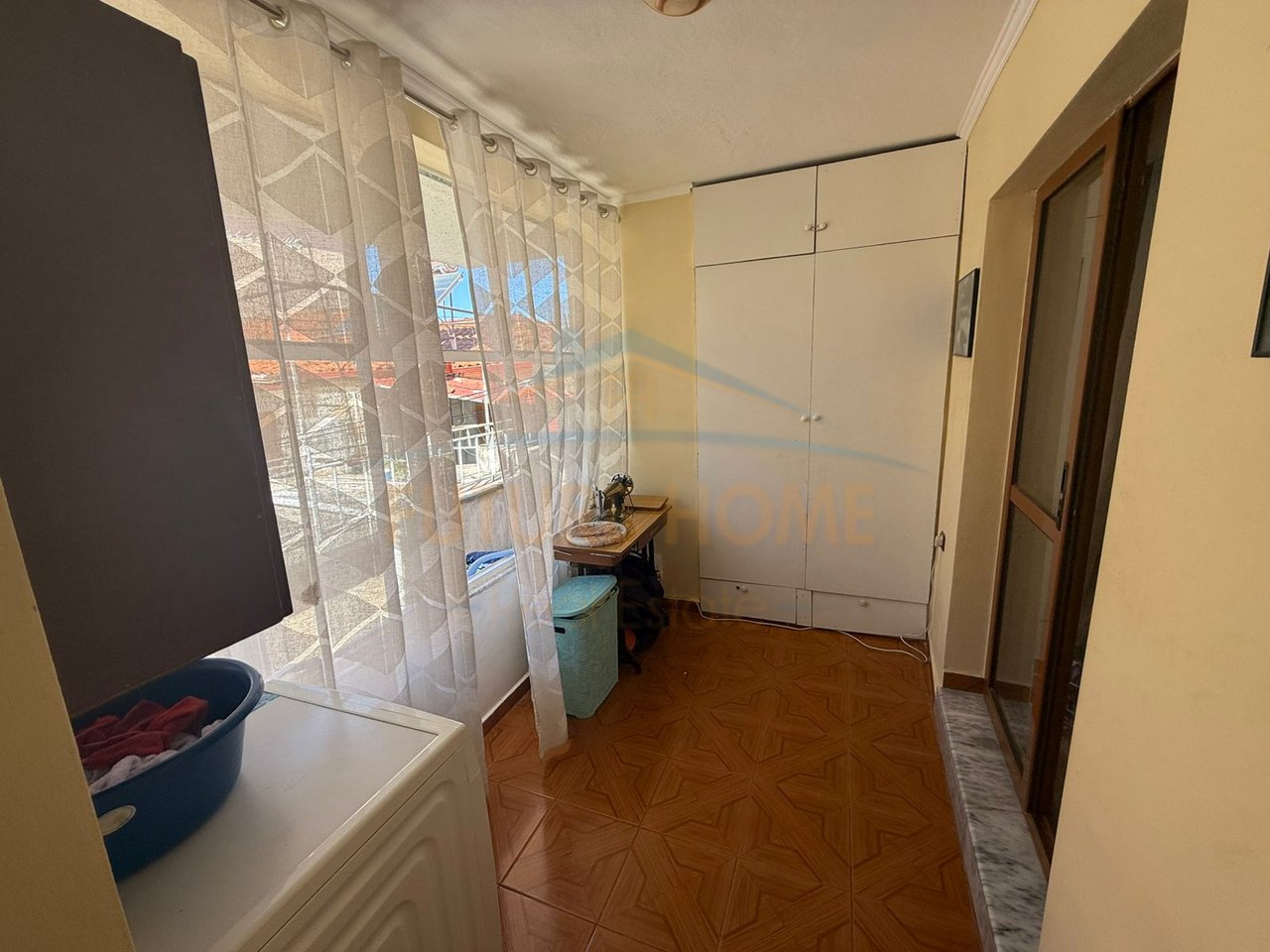 For sale, 3-Story Villa, Neighborhood 6, Korçë.