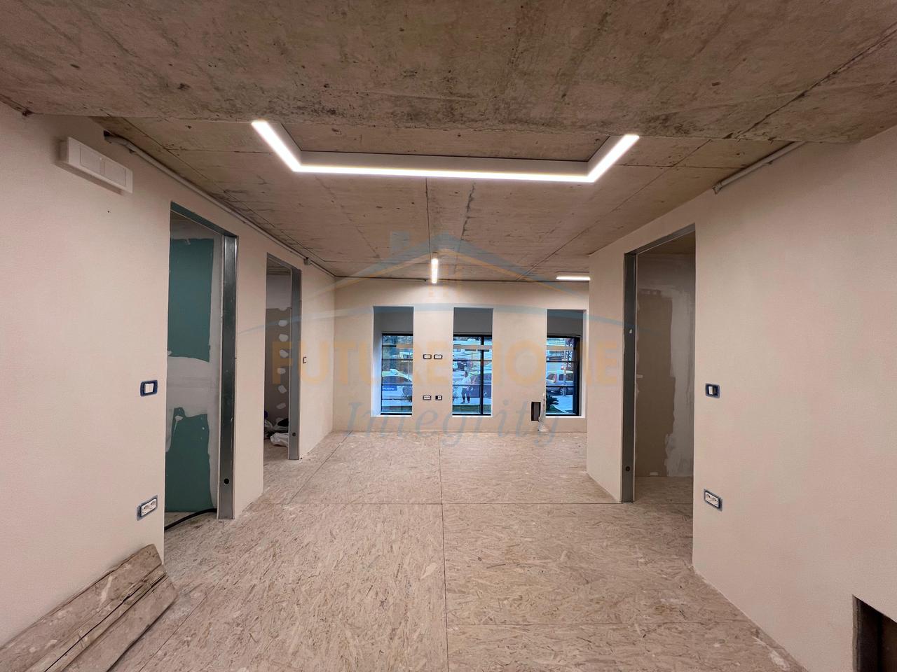 Qera, Business Environment, Porcelain, Tirana.