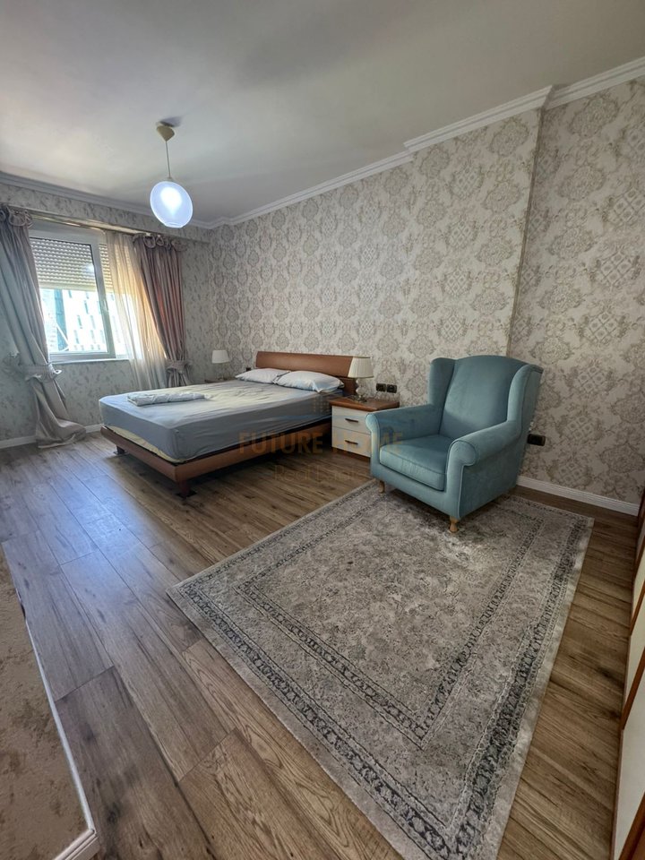 In vendita, Appartamento 2+1+2, Bllok, Tirana.