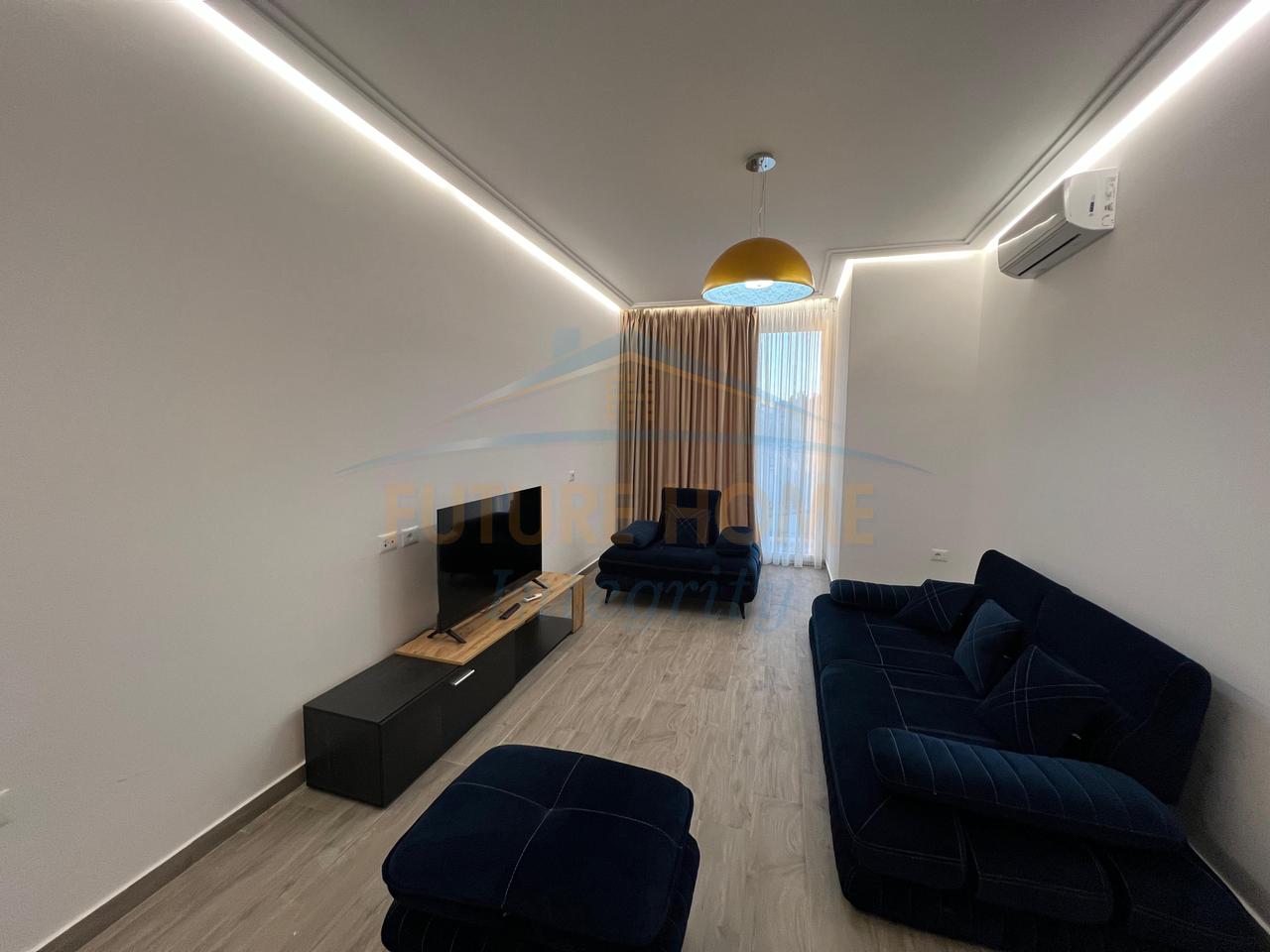 Qera, Apartament 2+1+Post Parkimi, Rruga Riza Cerova, Tiranë.
