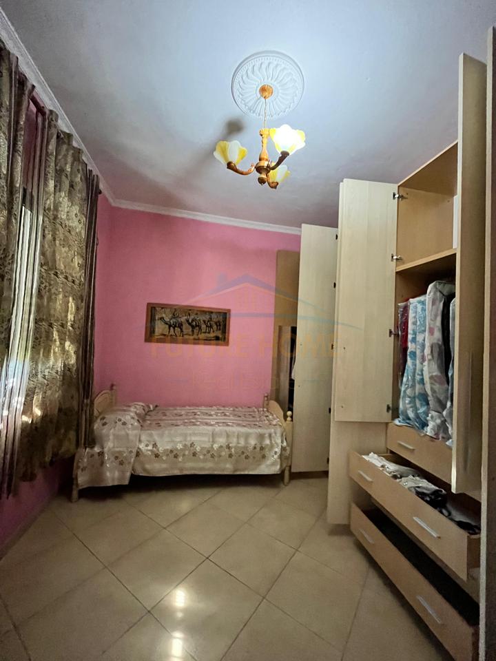 Shitet, Shtepi Private, Shkozet, Durrës