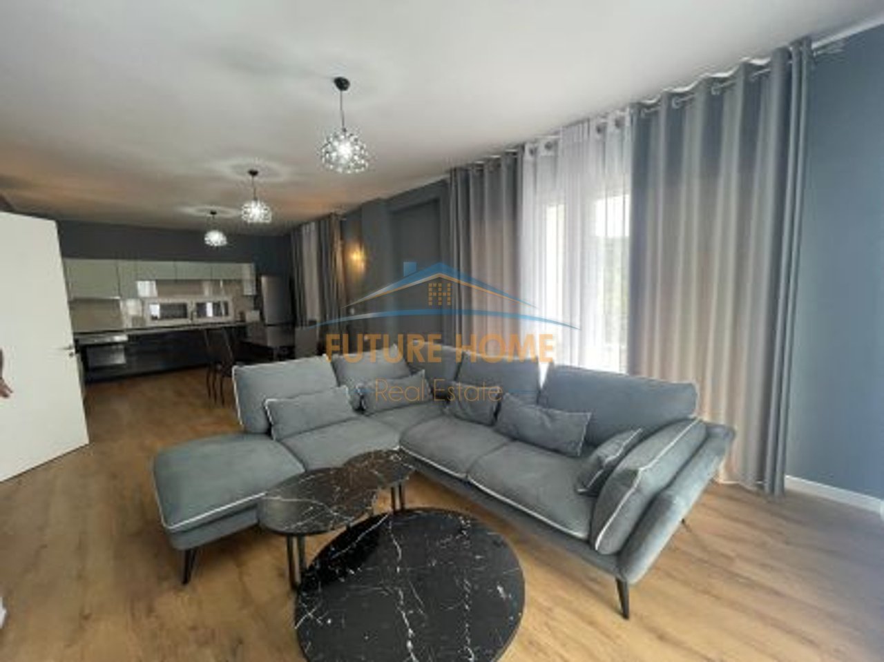 For rent, 2+1 apartment + parking space, Botanical Garden, Tirana