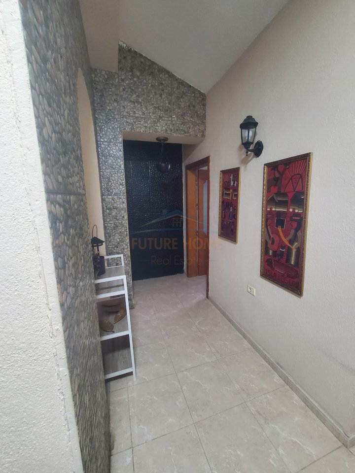 In affitto, Appartamento 1+1, Via Dëshmoret e Pojskës, Pogradec