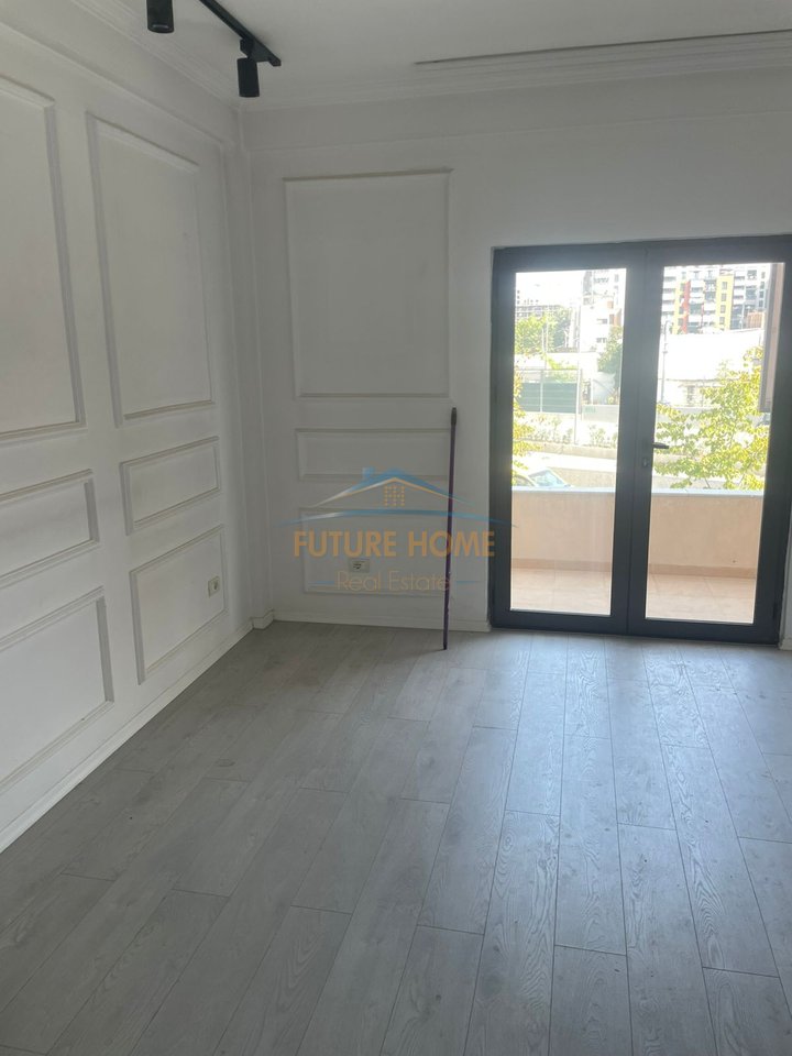 Qera,Ambjent Zyre, Unaza e Re,Tirane