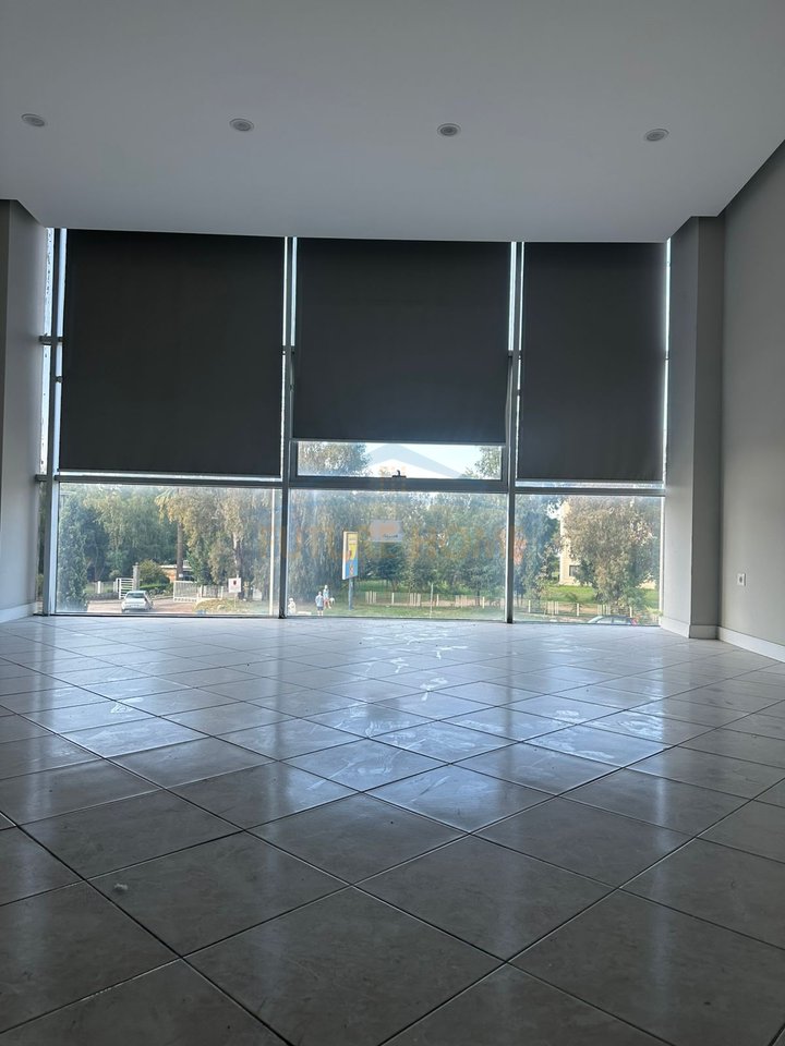 Qera, Ambjent Biznesi, Kompleksi Rotondo, Plepa, Durres.