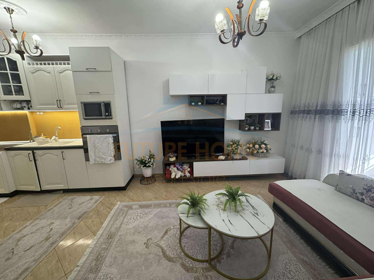 Shitet , Apartament 1+1 , Astir