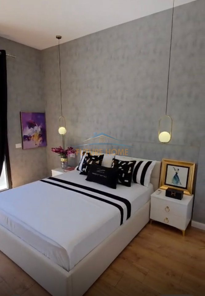 Shitet, Apartament 1+1, Vasil Shanto, Tiranë.