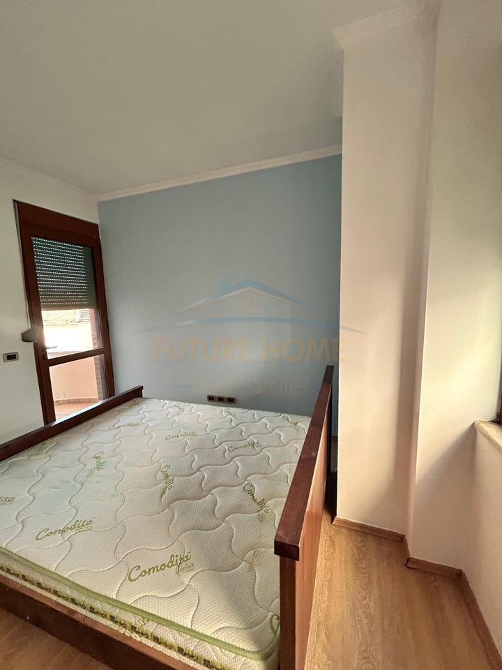Affitto, villa su 3 piani