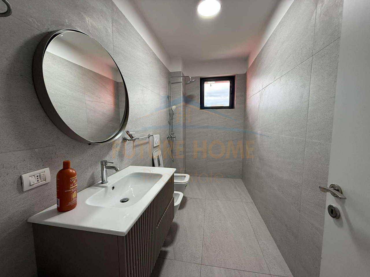 For rent, Apartment 2+1+2+Parking Space, Future Home Residence, Teodor Keko Street, Tirana.