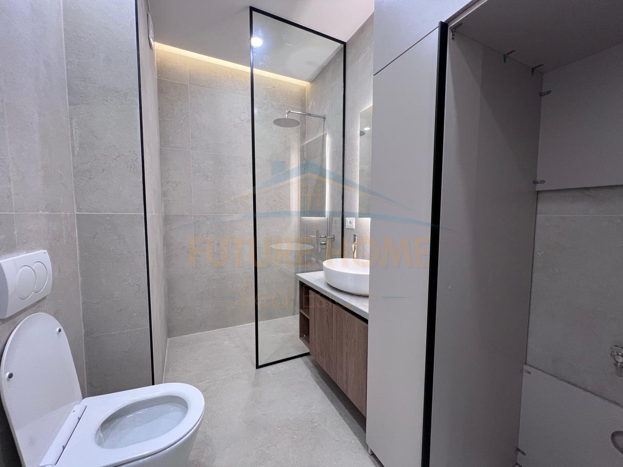 For sale, 2+1 Apartment, Ish Parku, Tirana.