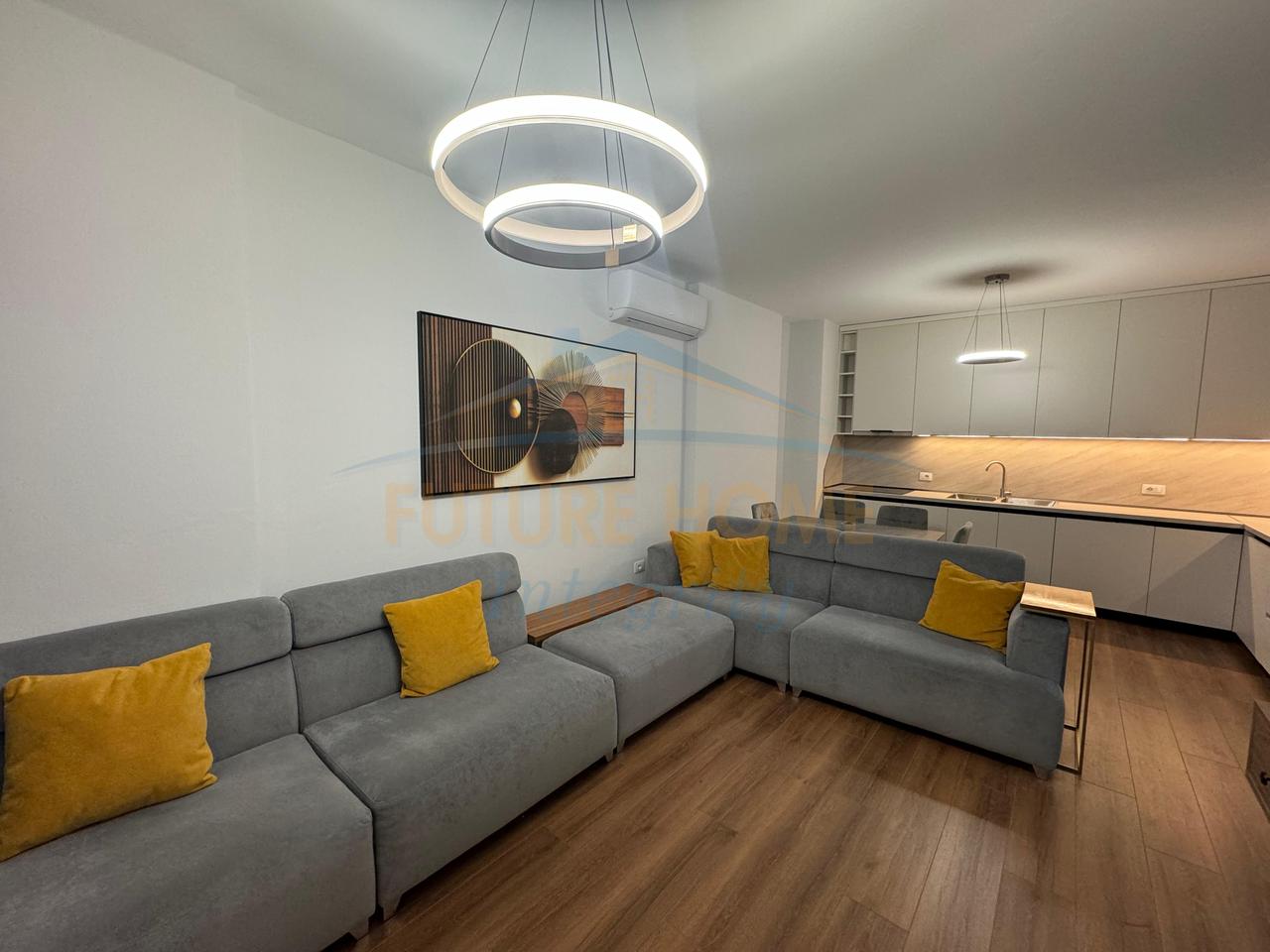 Qera, Apartament 2+1, Shkolla e Kuqe, Tiranë.