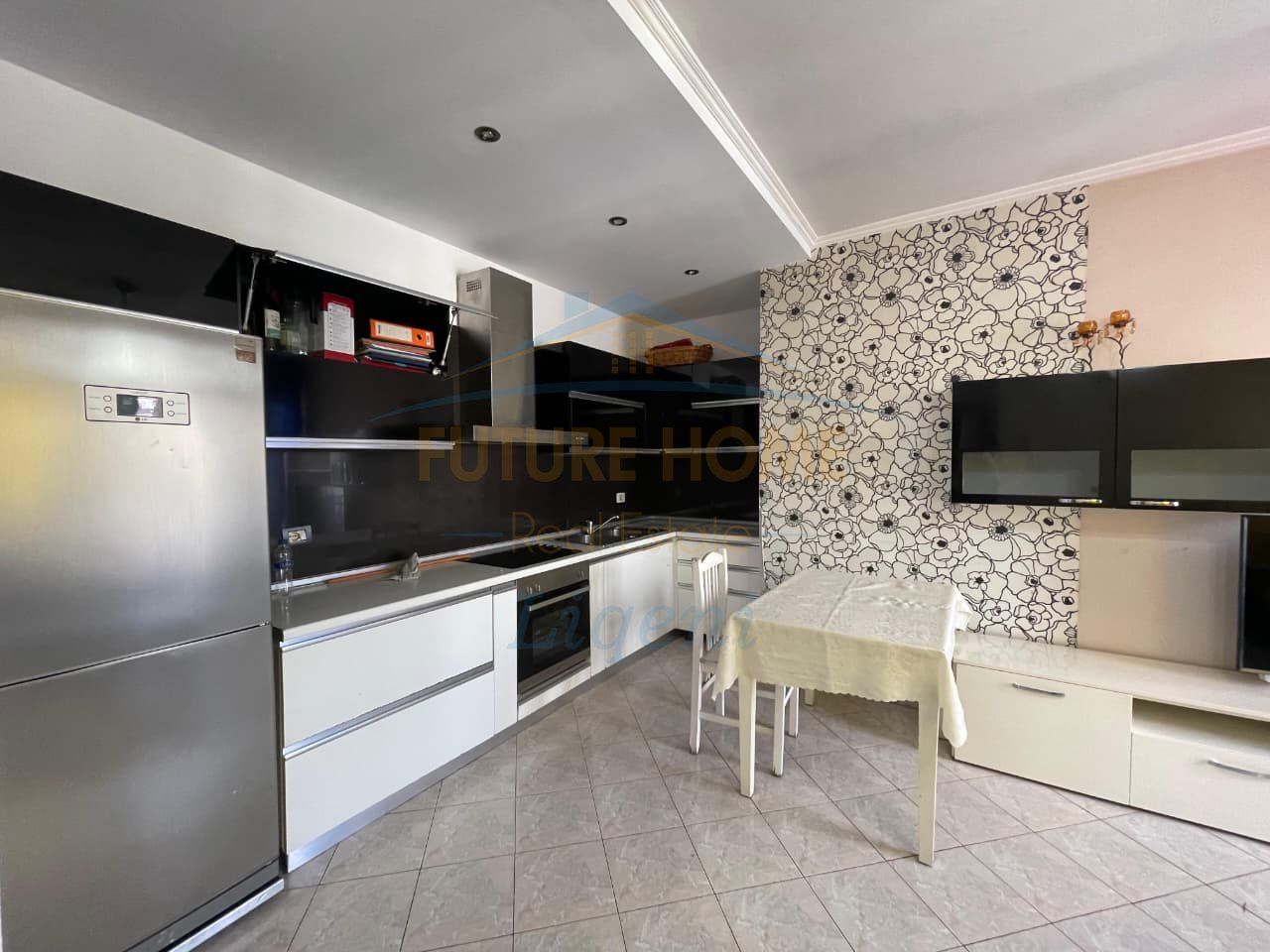 Affitto, Appartamento 1+1, Via Kosovareve, Tirana.