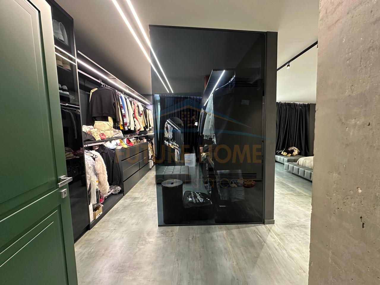 For sale, Penthouse 3+1+3+2 Parking Spaces, Dry Lake, Tirana.