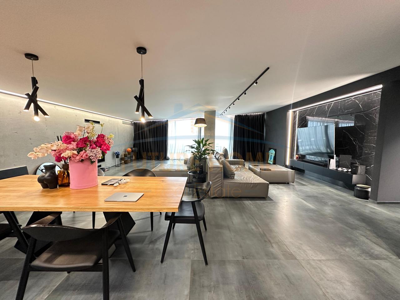 For sale, Penthouse 3+1+3+2 Parking Spaces, Dry Lake, Tirana.