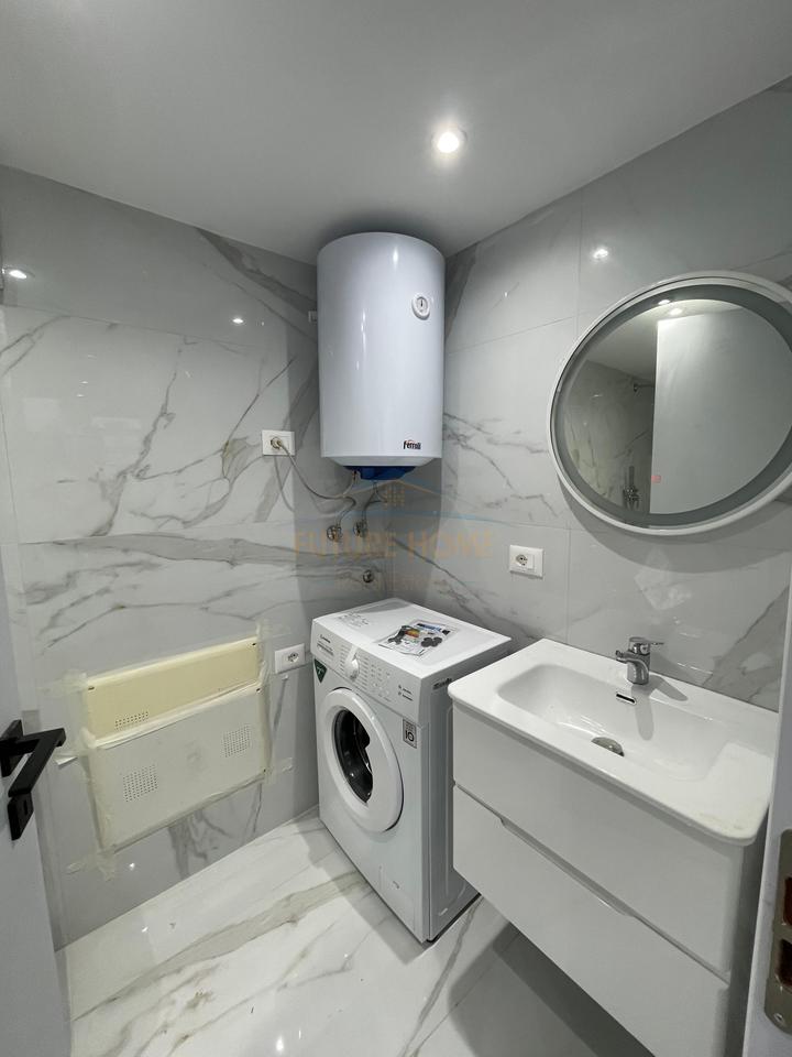 Qera, Apartament Loft, Fresku.